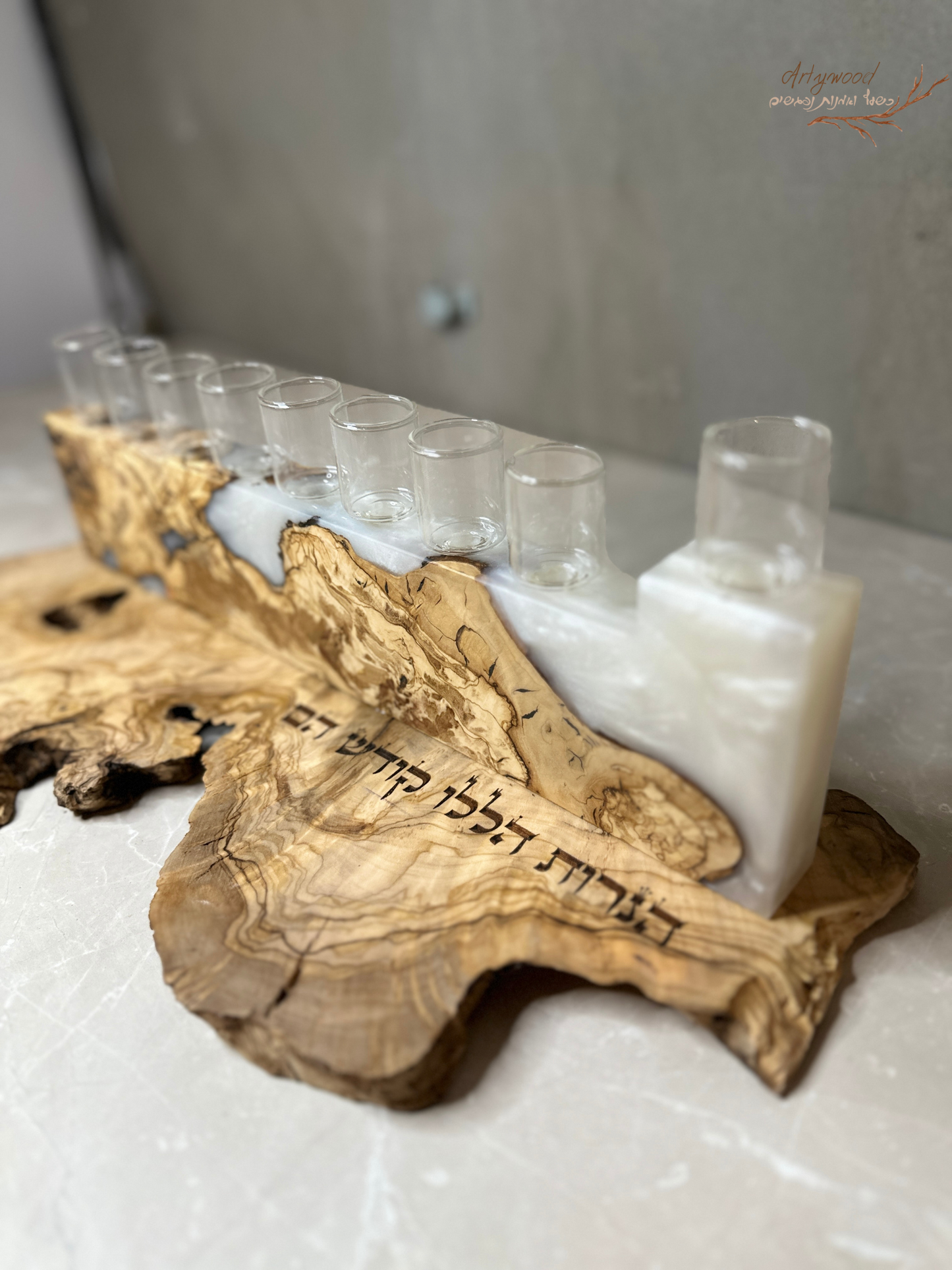 חנוכייה מעוצבת